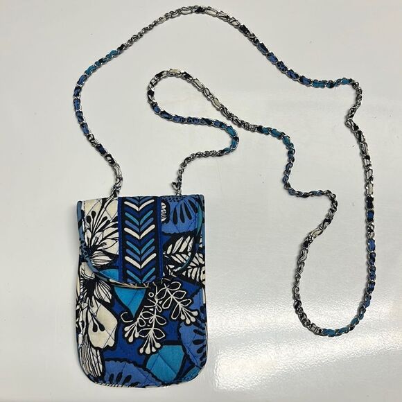 Vera Bradley Blue Bayou Cellphone Crossbody with Metal Braided Crossbody Strap - Picture 1 of 11